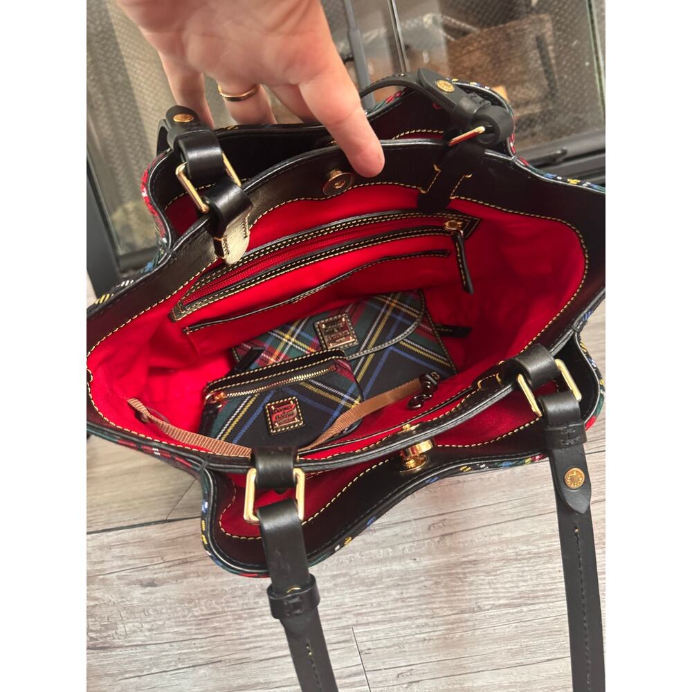 Three pc set Dooney & Bourke Barlow with wallet and coin purse tartan plaid - Picture 16 of 16
